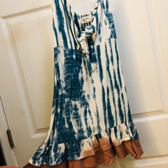 Sundress - Picture 2 of 6